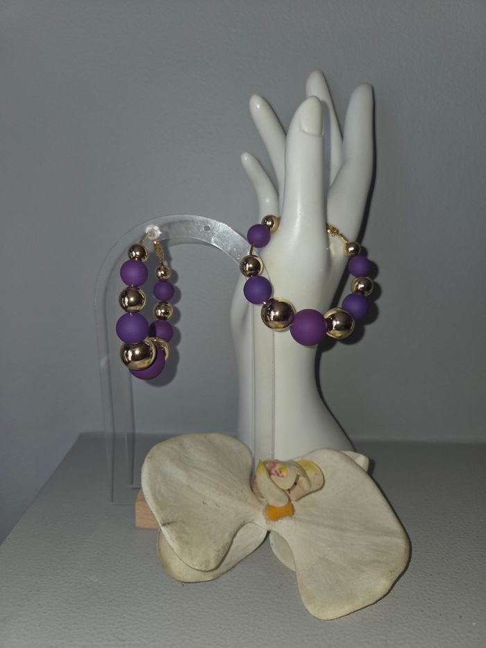 Clips creoles boules dorées et Violette - photo numéro 2