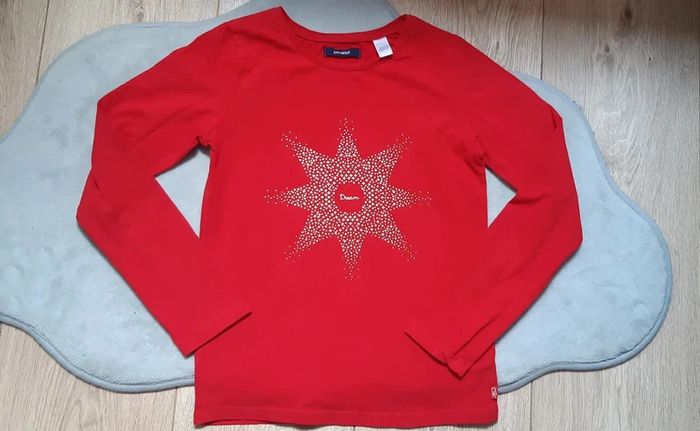 Tee-shirt ML okaidi rouge "dream" 8 ans en très bon état