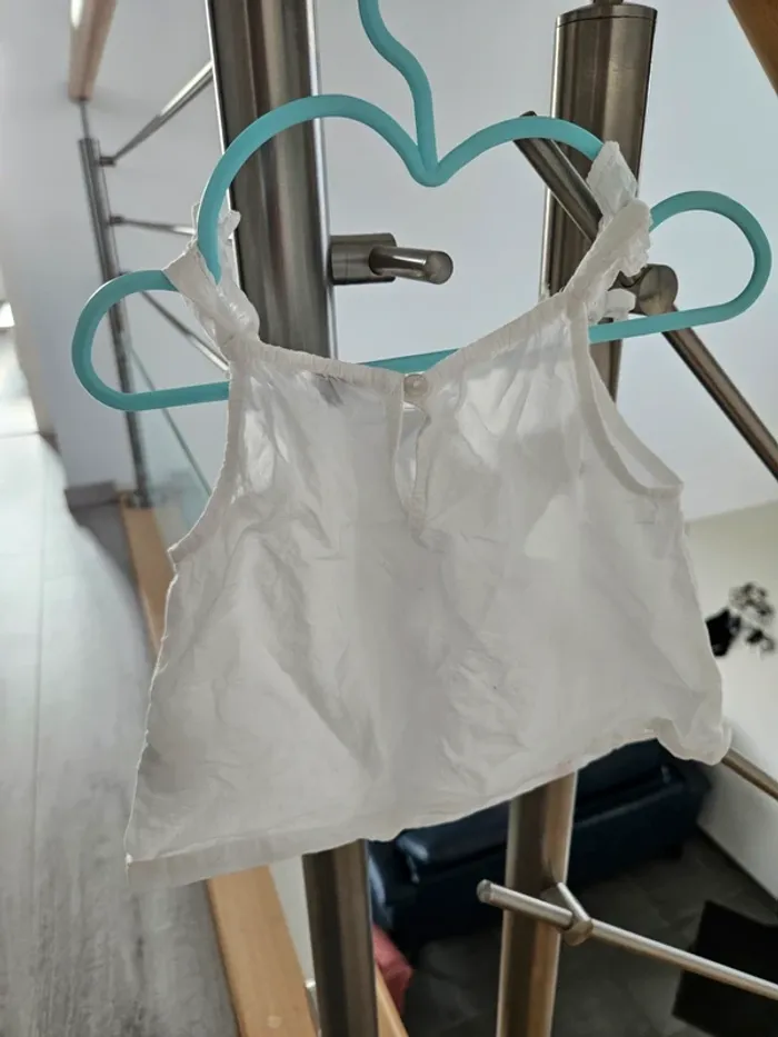 Debardeur blanc - photo numéro 3