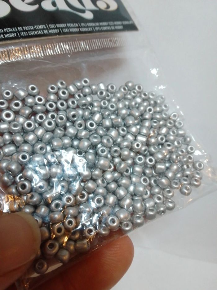 Perles de loisirs gris argent - photo numéro 2