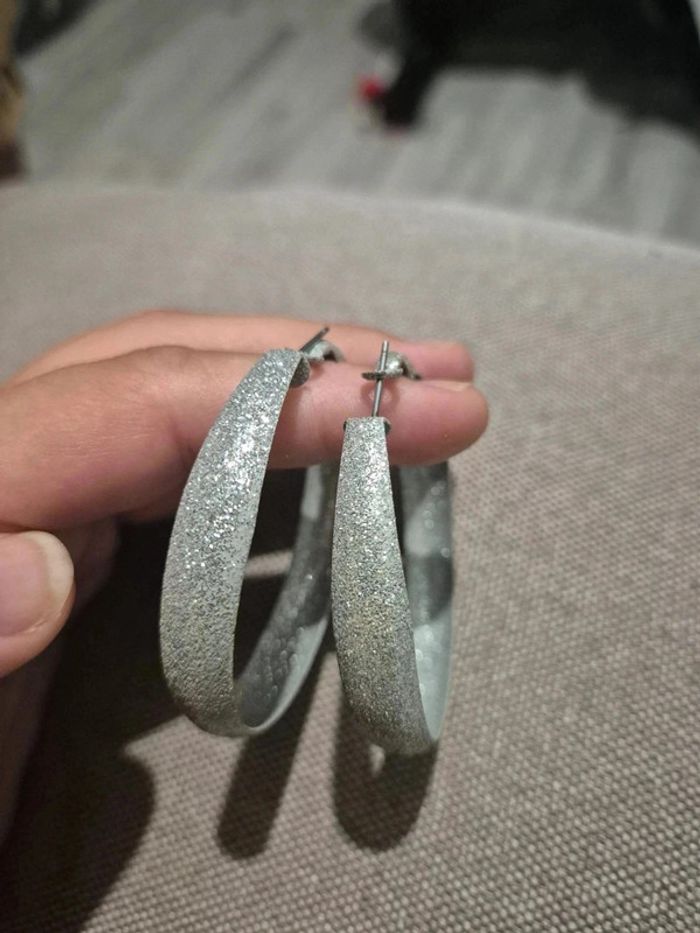 Boucle d’oreille - photo numéro 2