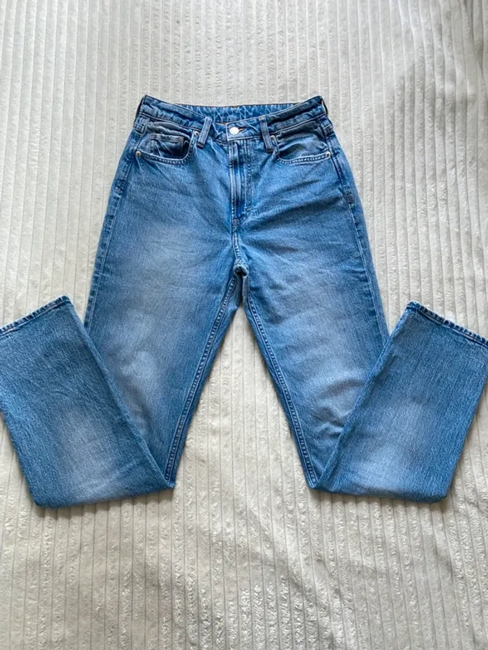 Jean Slim Straight H&M taille 36 - photo numéro 2