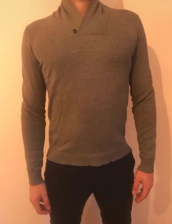 242- pull homme bershka