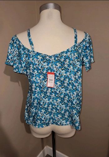 Tee-shirt épaules nues M neuf