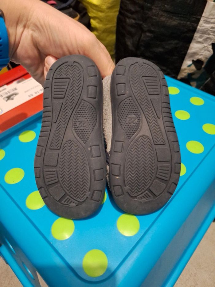 Chaussons gris - photo numéro 3