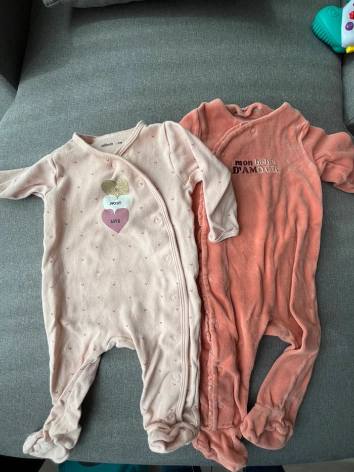 Lot 5 pyjamas - photo numéro 2