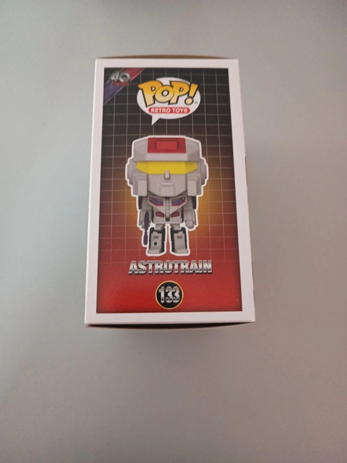 Pop transformers astrotrain - photo numéro 4