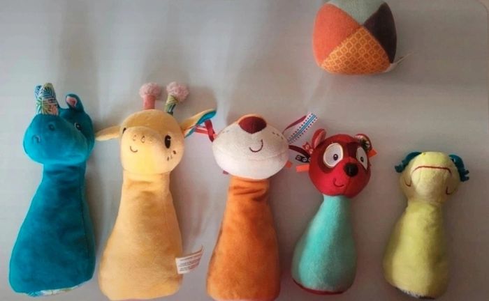 Jeux de quilles en tissus avec balles
Nature & découverte - photo numéro 2