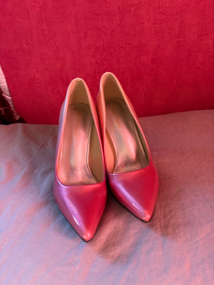 Talons portés quelques fois