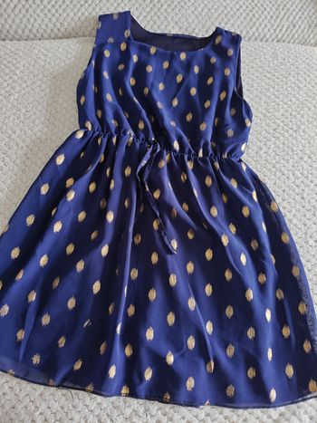 Robe bleu marine 6 ans très bon état