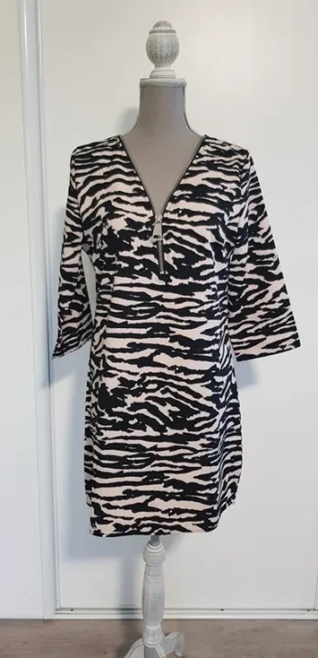 Robe rayée / zèbre