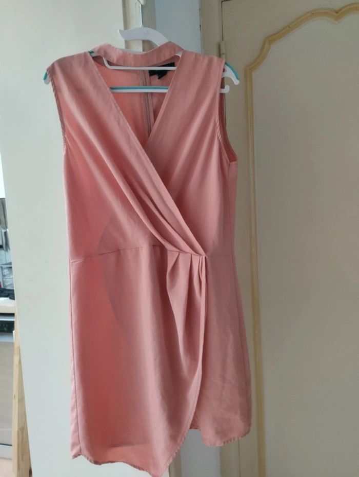 Robe rose pâle taille 44