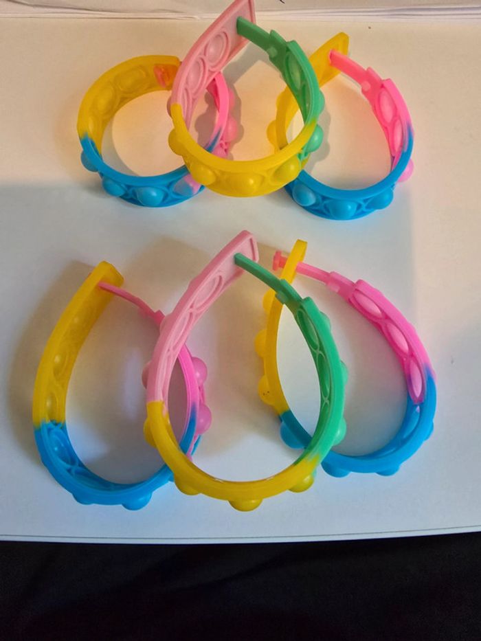 Bracelet ant stress