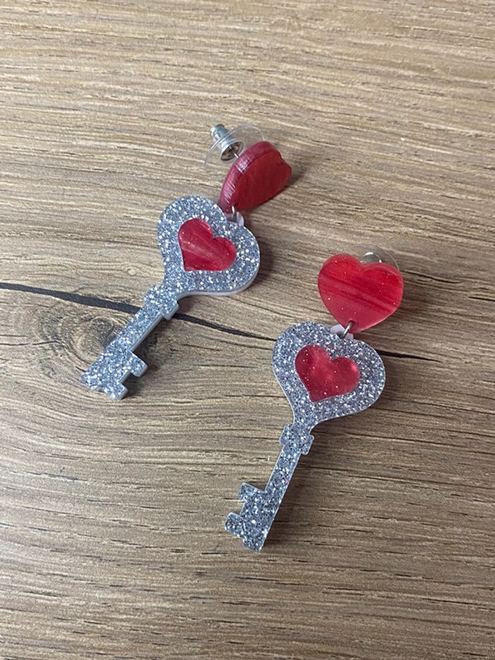 Boucles d oreilles acrylique clé paillettes tendances - photo numéro 3