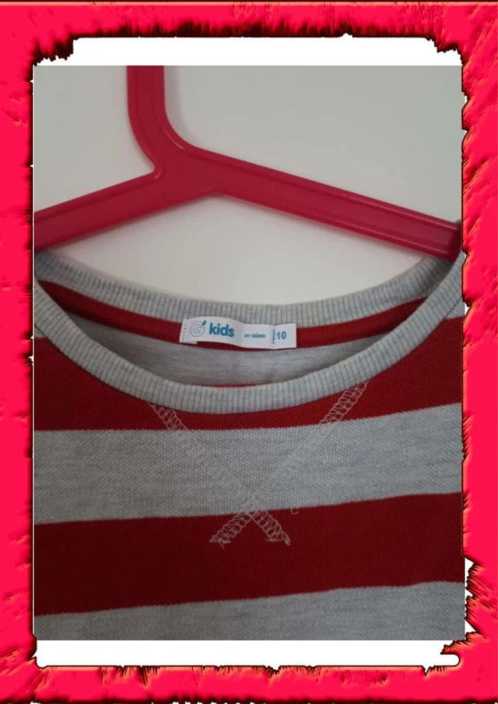 Pull fin rayé  10 ans - photo numéro 2