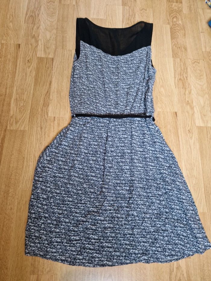 Robe naf naf 34 - photo numéro 5