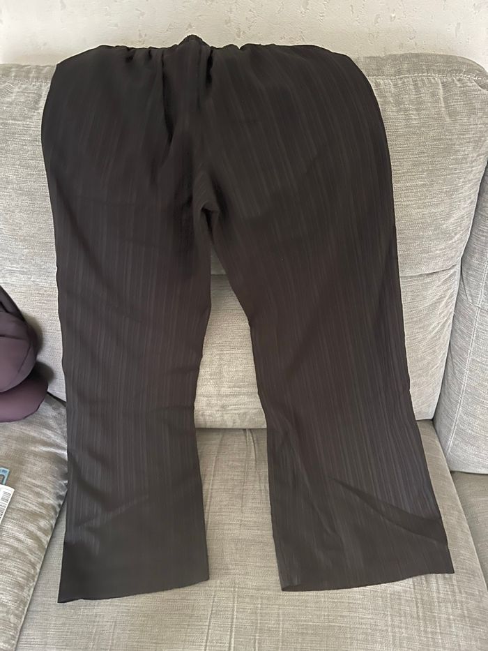 Pantalon noir - photo numéro 2