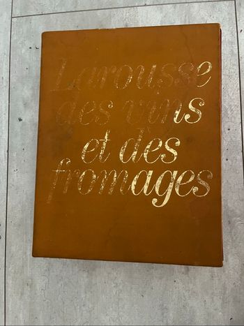 Coffret Larousse des vins et des fromages