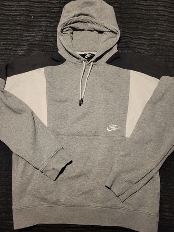 Sweet a capuche Nike