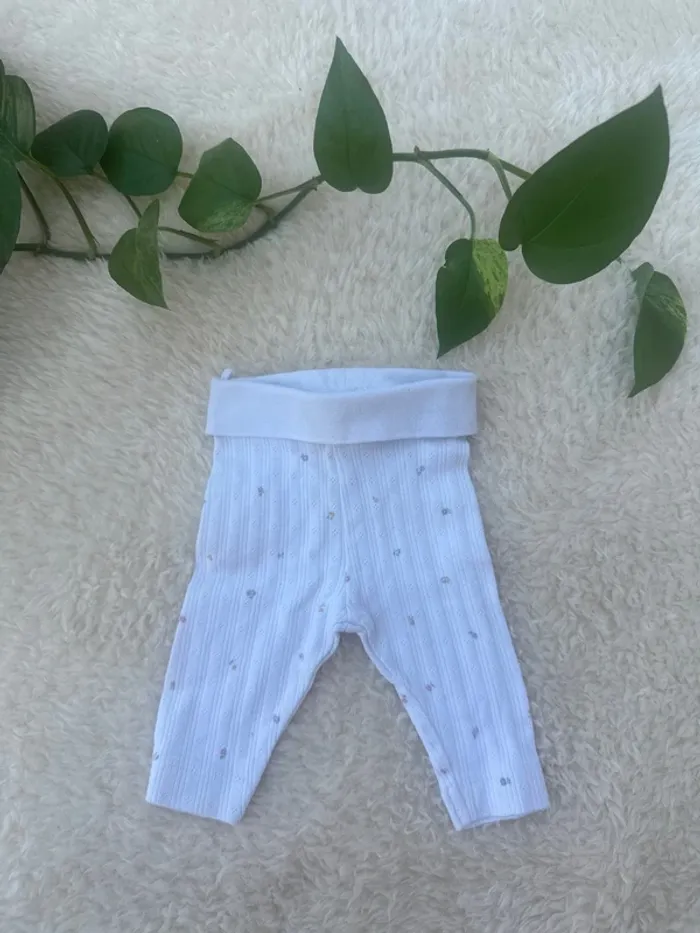 Legging blanc à fleur 0-1 mois