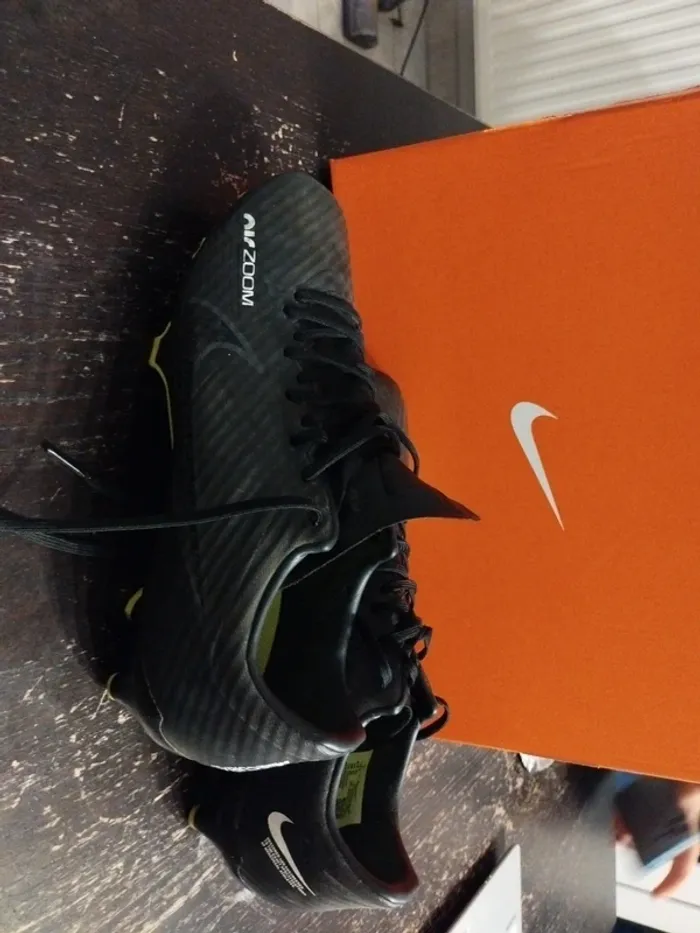 Chaussures de foot Nike