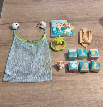 Lot jouets de bain Sophie la girafe