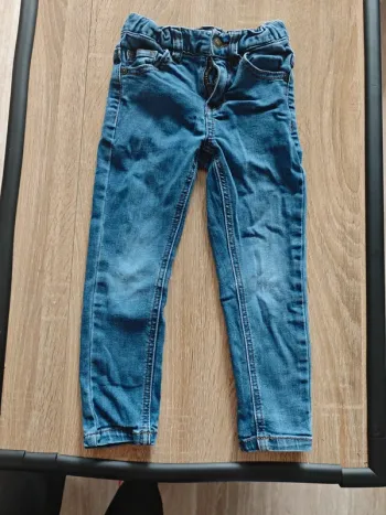 Jeans taille 4 ans