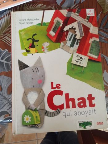 Livre le chat qui aboyait