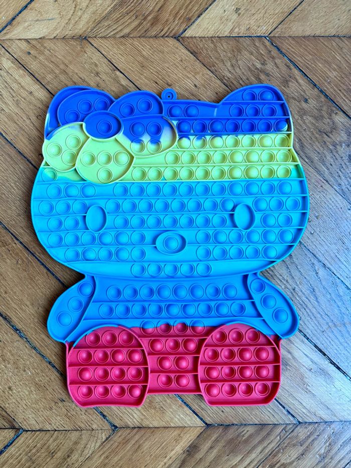 NEUF Pop It Géant Hello Kitty / 30*34 cm