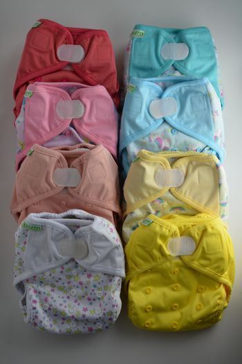 Lot de 8 couches BUM Diapers