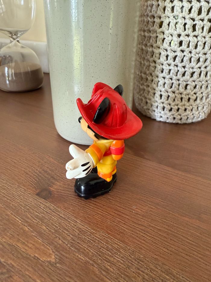 Figurine articulée Mickey pompier - Disney - photo numéro 3