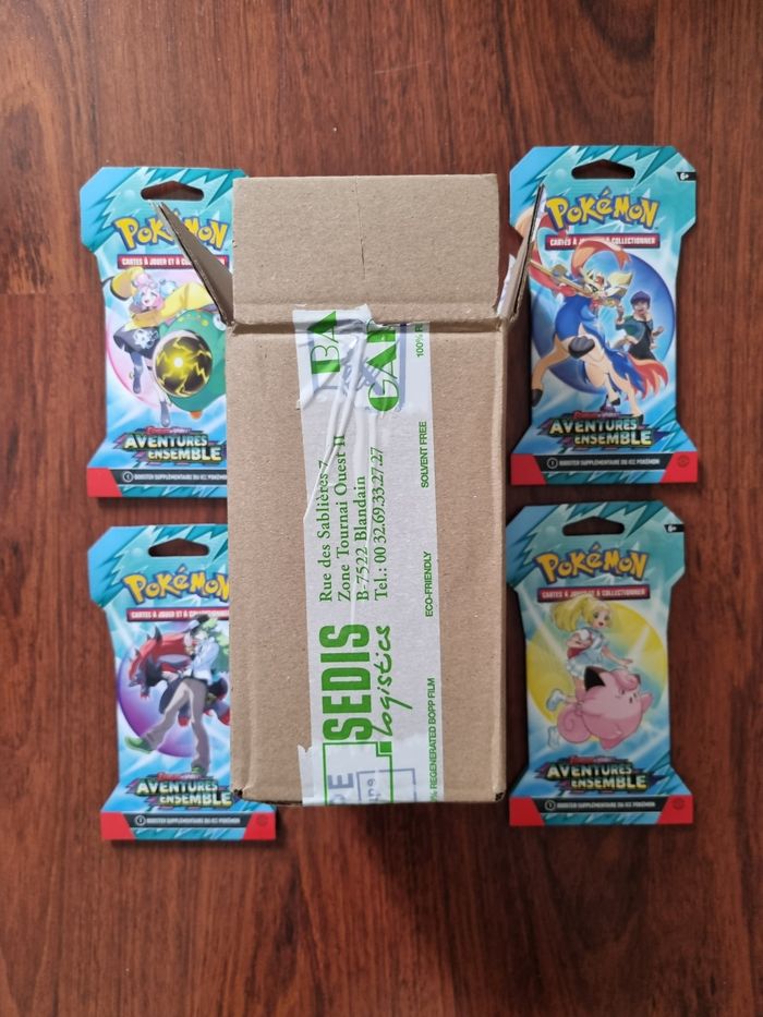 Case de 24 booster pokemon EV9 aventures ensemble - photo numéro 4