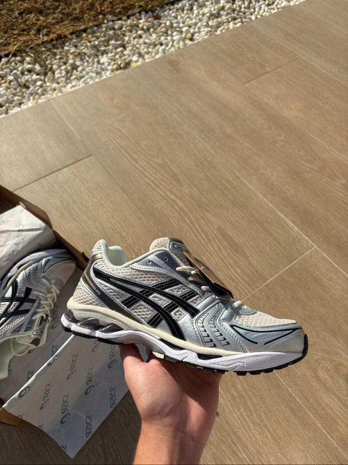 Asics Kayano Cream Black - Taille 44