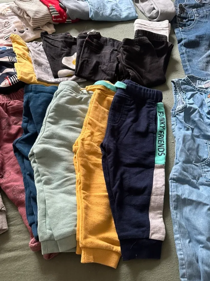 Lot de vêtements 12 mois - photo numéro 4