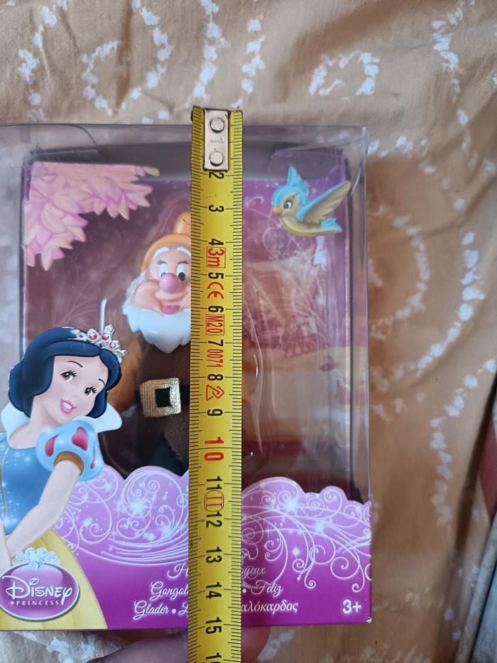 Lot de 3 figurines neuves des 7 nains - photo numéro 6