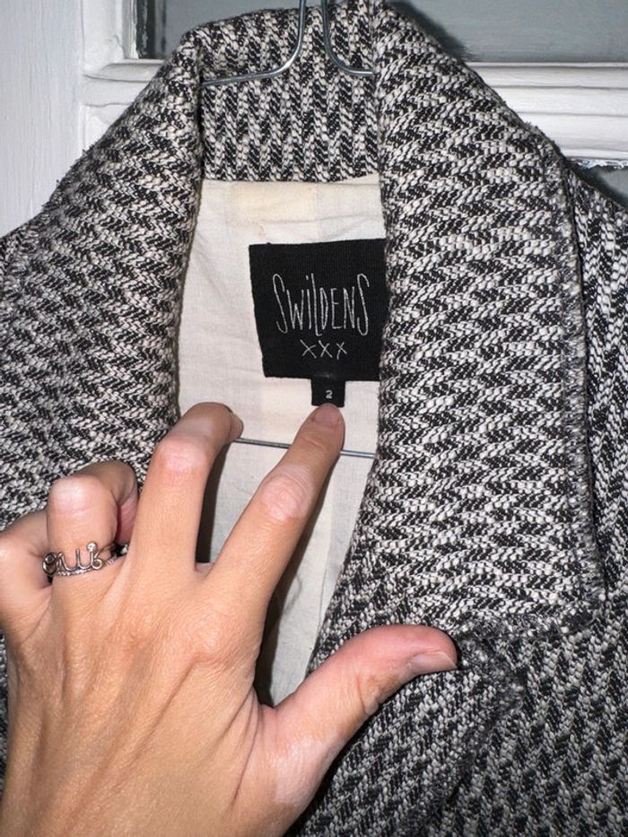 Manteau plutôt léger swildens  Taille 2 Valeur 250 euros - photo numéro 4