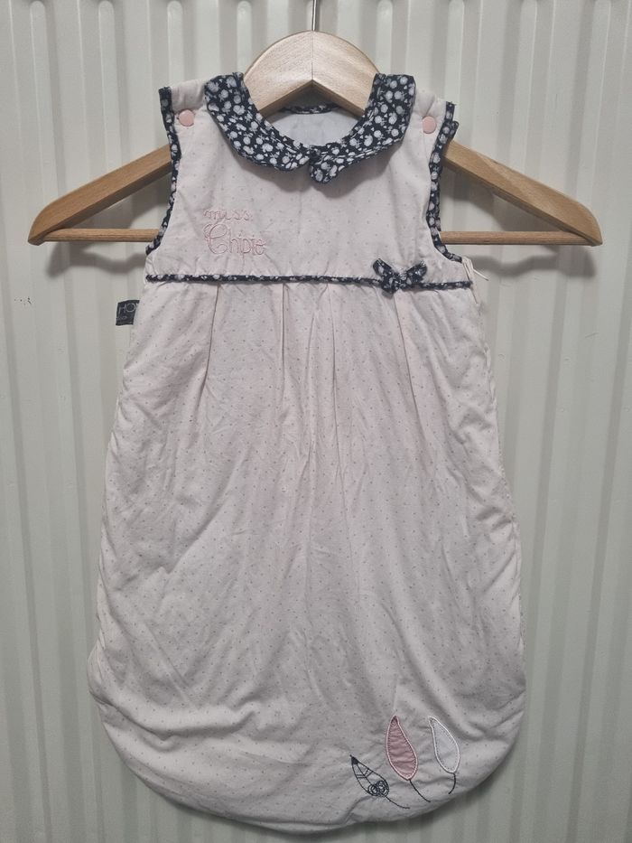 Gigoteuse bébé fille