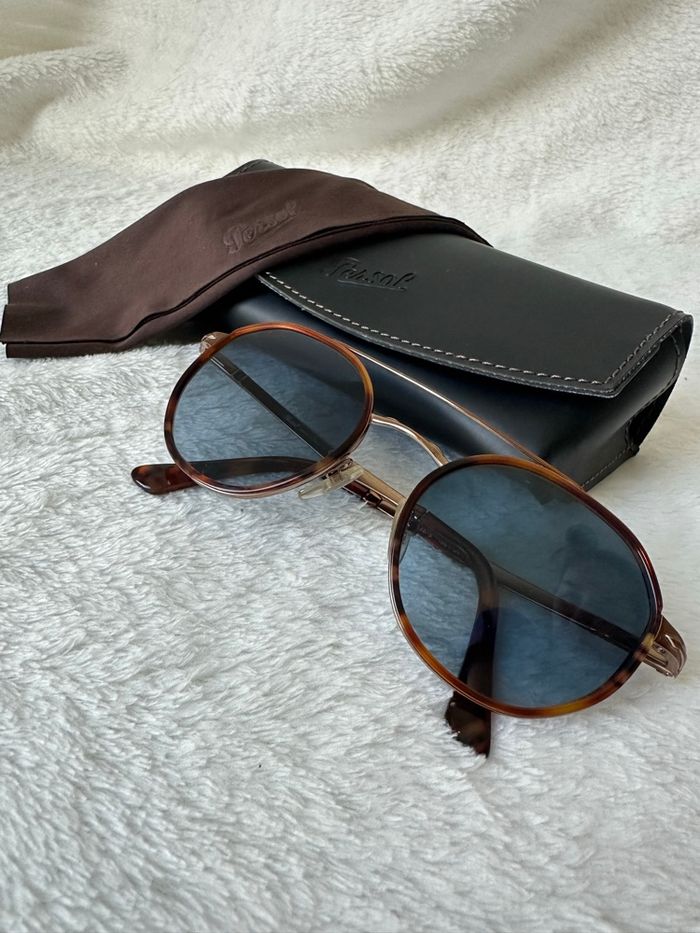 Lunettes de soleil Persol femme – Monture écaille, double pont, verres bleus - photo numéro 5