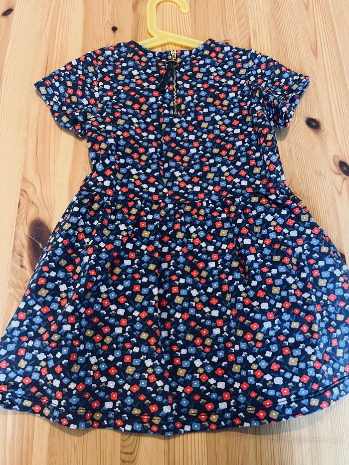 Jolie robe Monoprix - photo numéro 2
