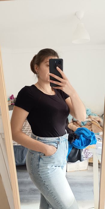 👕 T Shirt Noir Moulant - Taille L (42-44) / Esmara