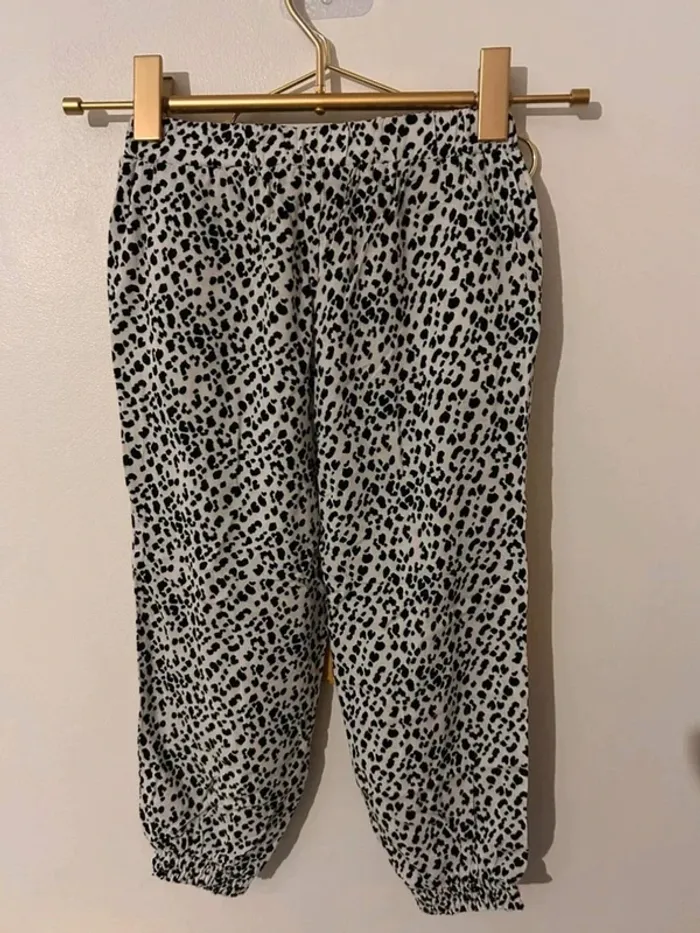 Ensemble safari Primark taille 98cm état neuf - photo numéro 6