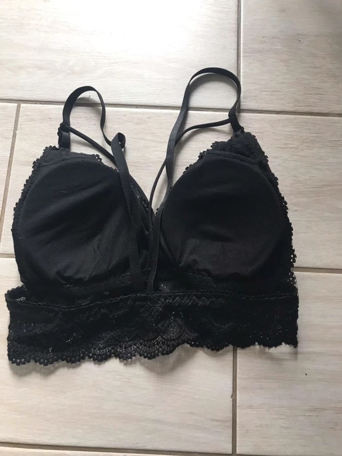 Soutien-gorge - photo numéro 2