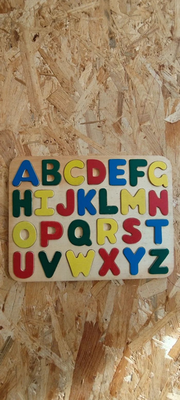Abécédaire en bois