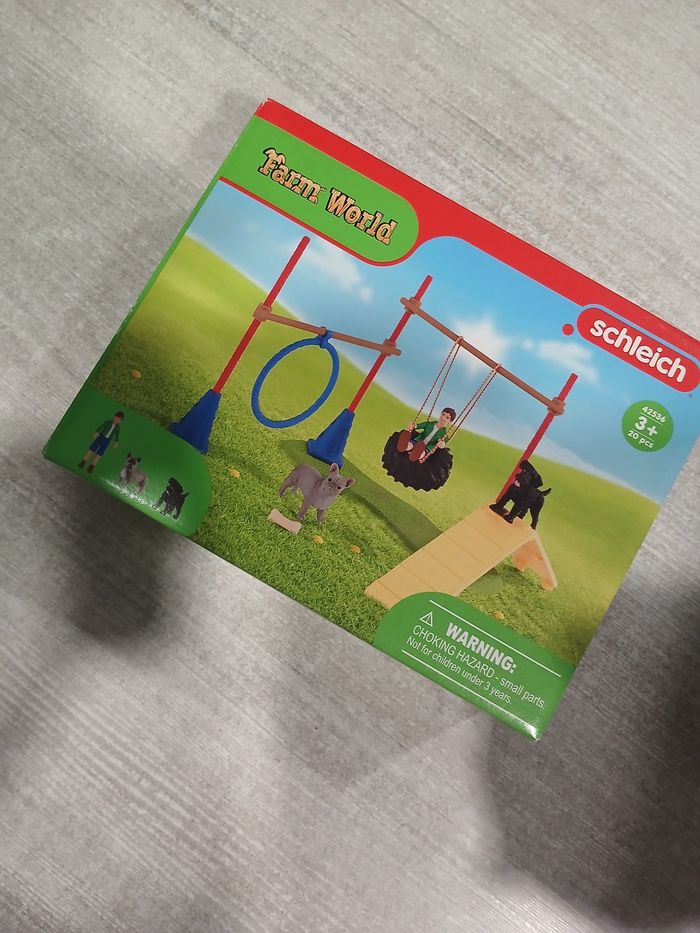 Schleich farm world - photo numéro 1