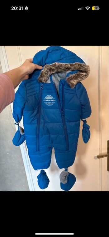 Combinaison timberland ski neuve taille 6 mois