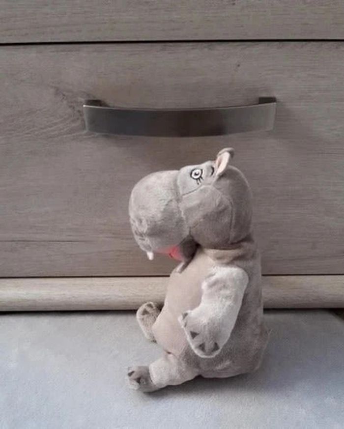 Peluche hippopotame "Madagascar " Gloria NEUVE - photo numéro 2