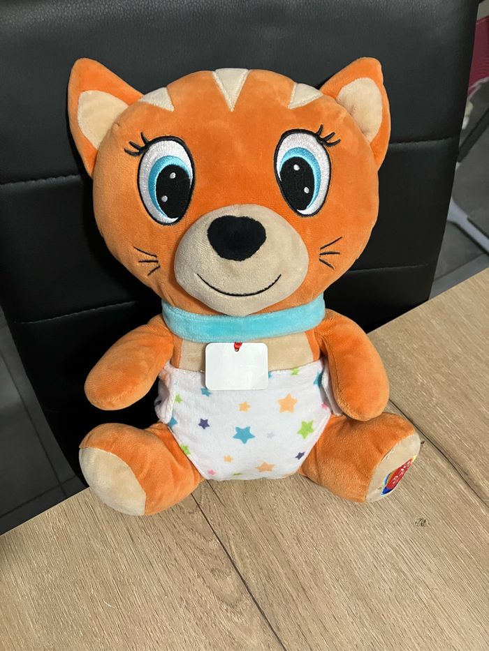 Peluche bébé avec couche - photo numéro 2