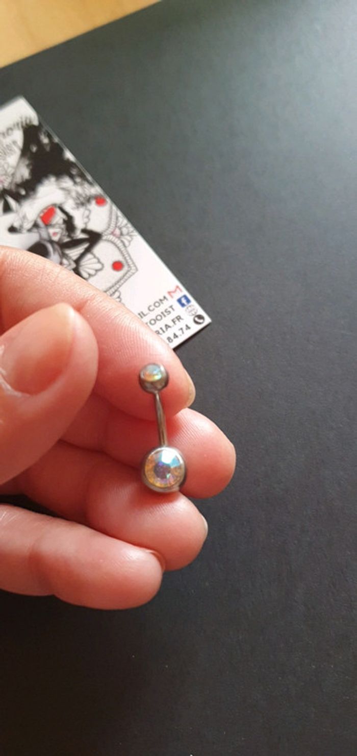 Piercing nombril neuf