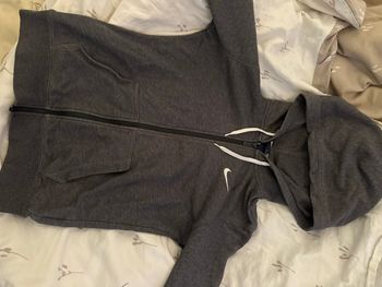 Pull nike 