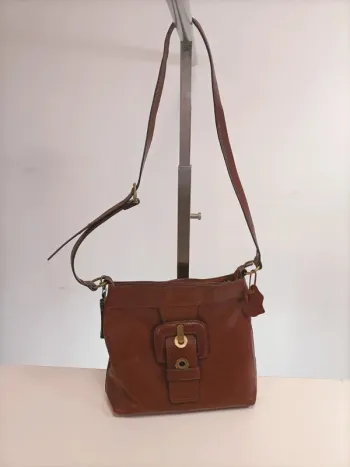 Sac à main bandoulière Melanie marron détails dorés